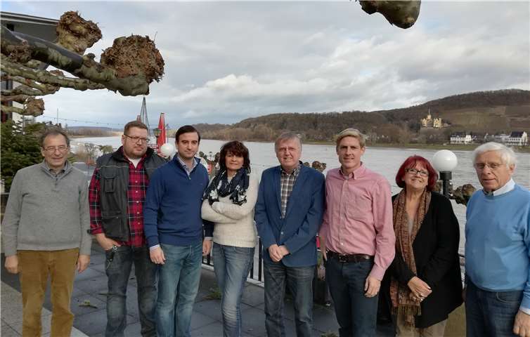 Die SPD-Kreistagsfraktion möchte das Modellprojekt auch im Kreis Ahrweiler etablieren (v. l.): Günter Bach, Jens Schäfer, Marcel Hürter, Irmgard Köhler-Regnery, Ingo Terschanski, Christoph Schmitt, Doris Bruch und Fritz Langenhorst. privat