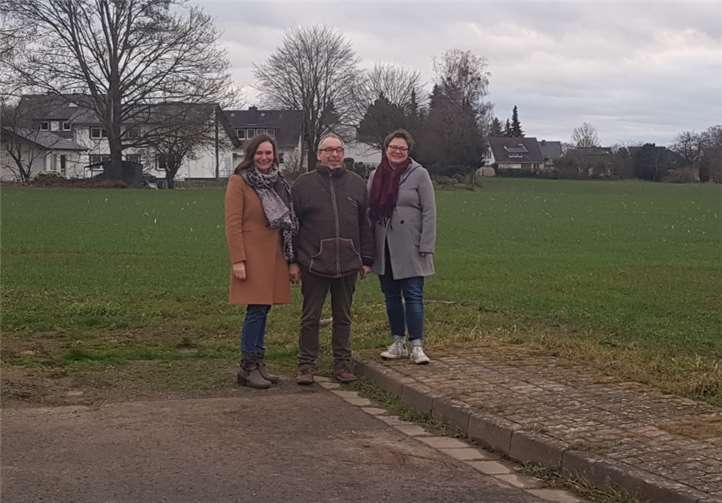 Die SPD-Ortsbeiratsmitglieder Anne Bernsen, Ute Wierschem und Gerd Blankenberg.Quelle: SPD-Fraktion im Ortsbeirat Arenberg-Immendorf