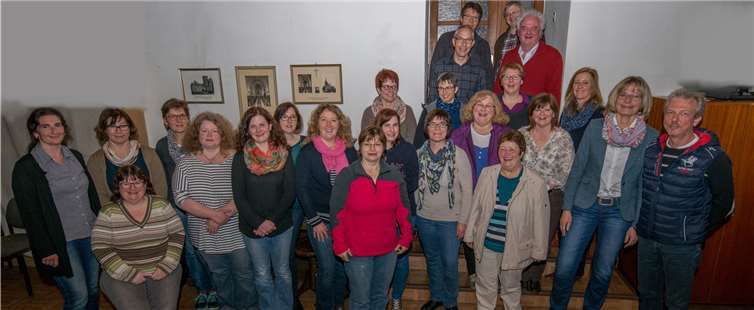 Die Sängerinnen und Sänger des "Chor Unterwegs". Wolfgang Lingen