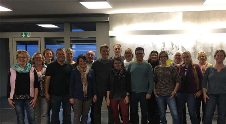 Die Sängerinnen und Sänger hatten sichtlich Freude am Workshop mit Clemens Tewinkel. privat