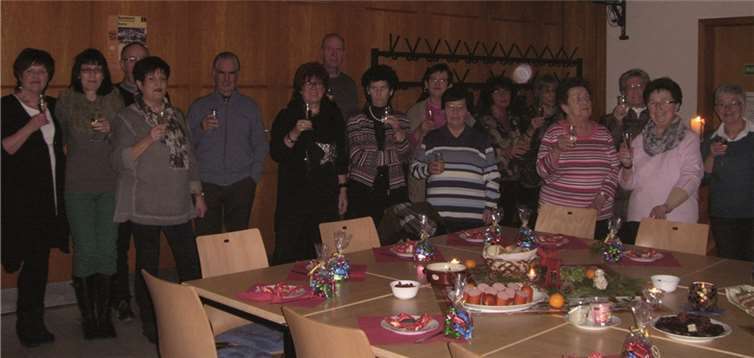 Die Sängerinnen und Sänger kamen zu ihrer traditionellen Weihnachtsfeier zusammen. Privat