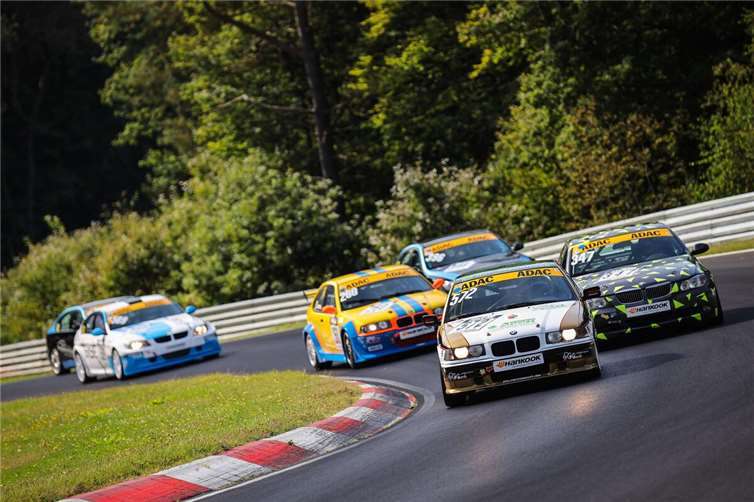Die Saison 2025 der Rundstrecken-Challenge Nürburgring (RCN) beginnt am Samstag, 29. März, mit dem „Nordeifelpokal“.  Foto: RCN Media