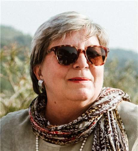 Die „Salonabend“-Premiere bestreitet die 1954 in Neuwied geborene Schriftstellerin Ute Gernun-Decker alias Lilli di Gernand. Foto: privat