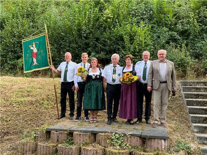 Die Sayner Schützengesellschaft und die amtierenden Majestäten freuen sich über zahlreichen Besuch.  Foto: privat