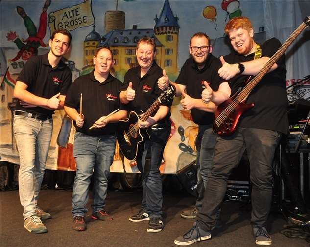 Die Schauband „De Schlingele“ machte Stimmung.