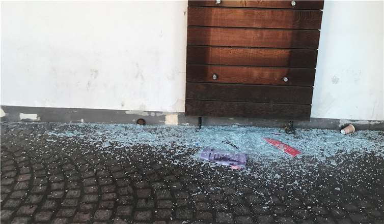 Die Schautafel wurde von Unbekannten zerstört.  Foto: privat