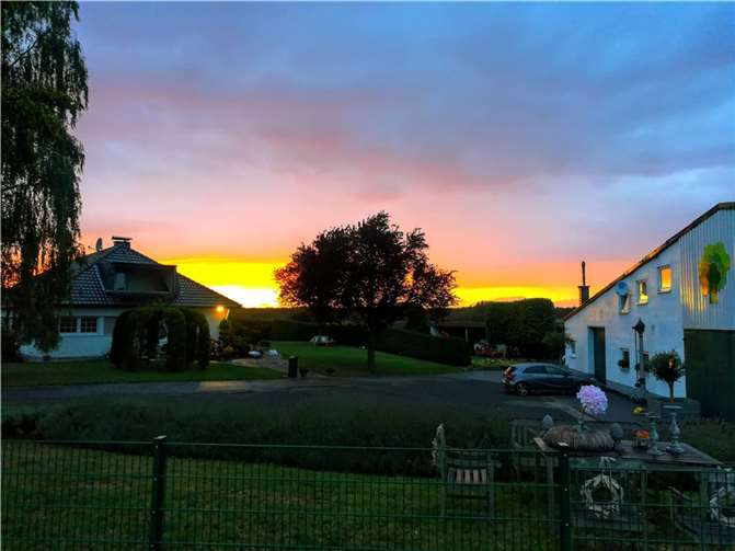 Die Scheune des Rheinhöhenhofs ist wieder der Austragungsort der Kirmes.  Foto: privat