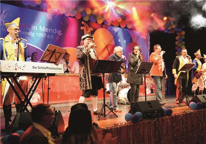 Die „Schloffmötschen“ trugen entscheidend zum hervorragenden Gelingen der Sitzung bei.