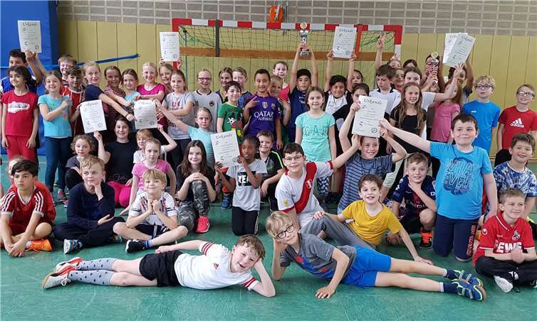 Die Schüler der 3. Klasse hatten viel Spaß beim Handball Schulturnier.Foto: privat