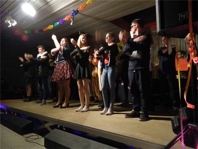 Die Schüler der Ahrtalschule sorgten selbst für alle Punkte des abwechslungsreichen Programms. privat