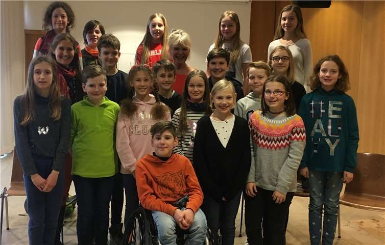 Die Schüler des Peter-Jörres-Gymnasiums proben bereits eifrig für das Konzert. Foto: privat