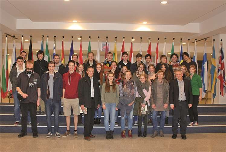 Die Schüler des Rhein-Gymnasiums bei der europäischen Kommission in Brüssel.privat