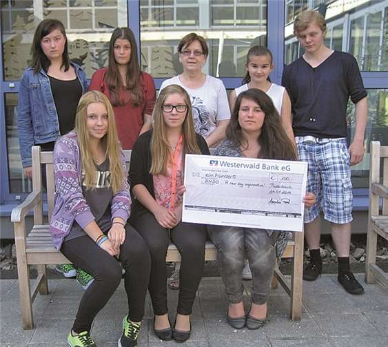 Die Schüler spenden den „Seifenerlös“ an ANDO, die sich für Menschen in Ghana einsetzt.privat