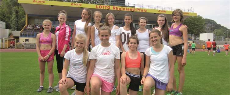 Die Schülerinnen der Jahrgangsstufe 6 und 7 zeigten tolle Leistungen.  privat