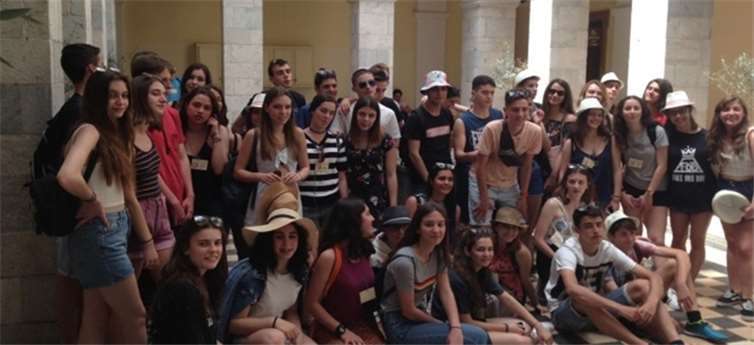 Die Schülerinnen und Schüler aus Andernach reisten im Rahmen des Erasmusprogramms nach Athen. privat