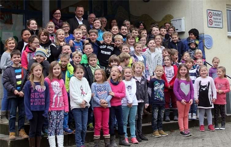 Die Schülerinnen und Schüler der Fachbacher Grundschule hatten viel Spaß beim Vorlesetag.Willi Willig