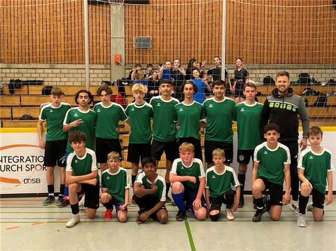 Die Schülerinnen und Schüler der Geschwister-Scholl-Realschule plus zeigten nicht nur herausragende sportliche Leistungen, sondern bewiesen auch ein vorbildliches Maß an Fairness und Teamgeist. Foto: Linda Pfannschmidt