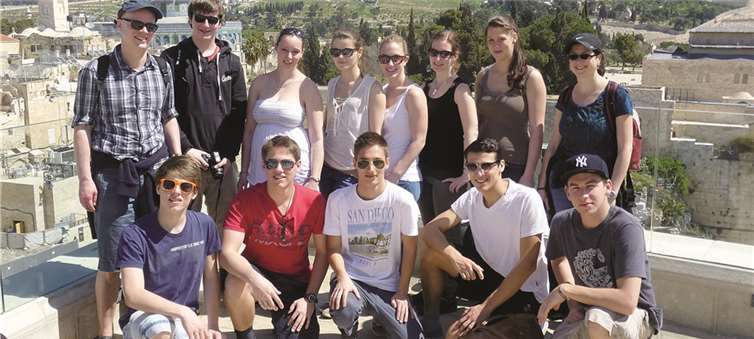 Die Schülerinnen und Schüler des Bertha-von-Suttner-Gymnasiums konnten viel bewegende und interessante Eindrücke aus Israel mitbringen. privat