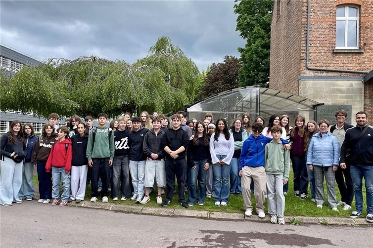 Die Schülerinnen und Schüler des KSG in Saint-Amand-les-Eaux