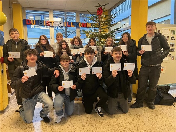 Die Schülerinnen und Schüler haben ein liebevolles Weihnachtsprojekt umgesetzt.  Foto: Marita Palm