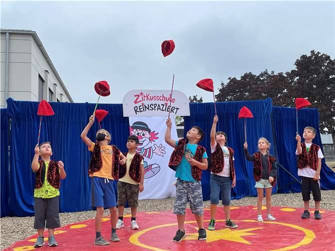 Die Schülerinnen und Schüler zeigten tolle Kunststücke. Quelle: GGS Merl