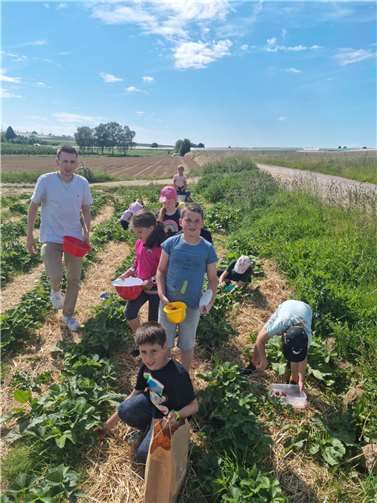 Die Schüsselchen der Kinder waren schnell gefüllt.  Foto: privat