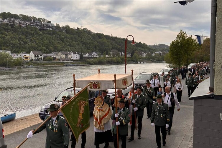 Die Schützen der Insel innerhalb der Sakramentsgruppe