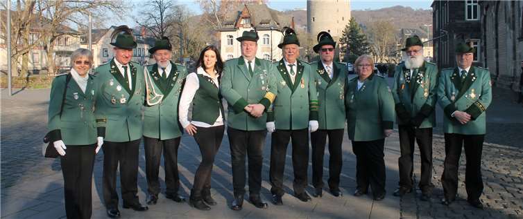 Die Schützen vor der Patronastmesse.Privat