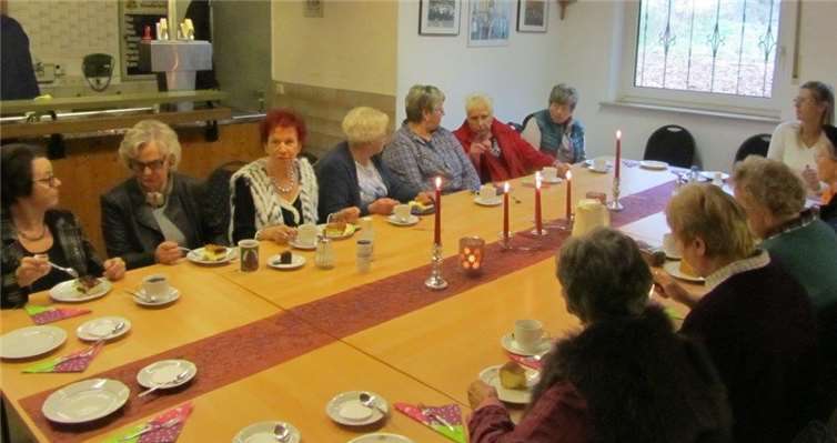 Die Schützenfrauen trafen sich zum gemeinsamen Kaffeetrinken. privat