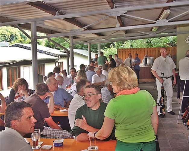 Die Schützenhalle war voll besetzt.