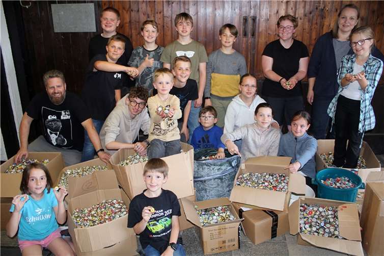 Die Schützenjugend sammelte im vergangenen Jahr rund einen Kubikmeter Kronkorken. Foto: privat