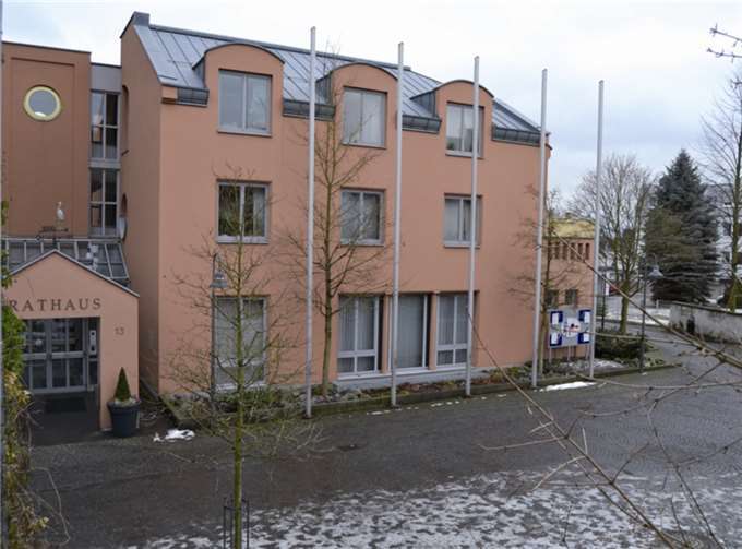 Die Schulden der Verbandsgemeinde schmelzen wie derzeit der Schnee vor der Verwaltung. privat