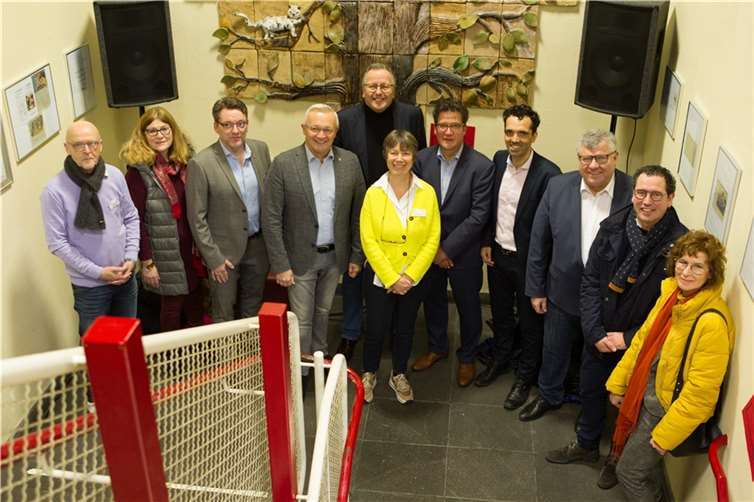 Die Schule konnte auch zahlreiche Ehrengäste zu ihrem Tag der Offenen Tür begrüßen.