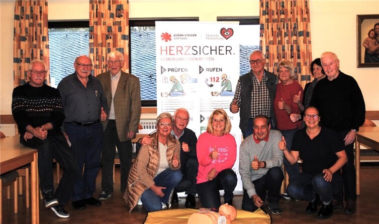 Kostenlose Schulung stärkt Herzsicherheit in St. Katharinen  Die Schulungsteilnehmer haben wertvolle Erkenntnisse gewonnen.  Foto: privat