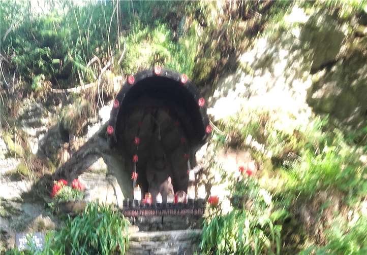 Die Schwarze Muttergottes in Langenfeld.