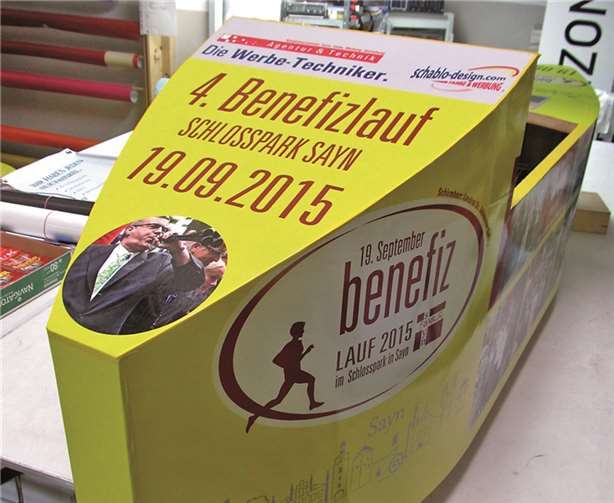 Die Seifenkiste von „Familie sayn“ wird beim Burgen- und Parkfest für besondere Werbung des Benefizlaufes sorgen. PS
