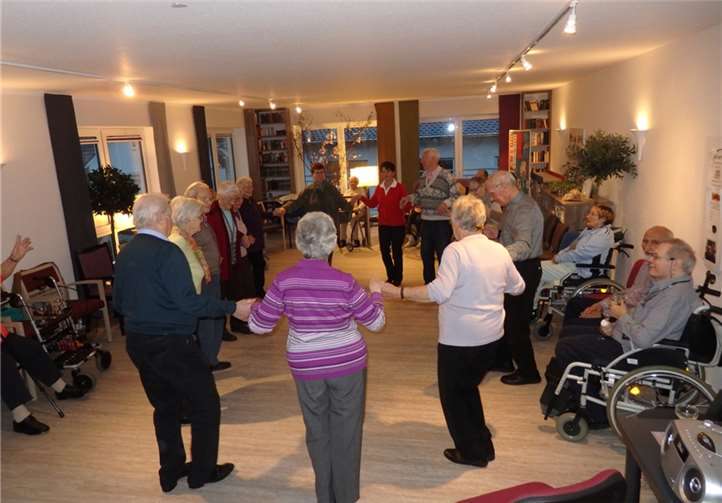 Die SeniorInnen hatten viel Spaß beim Tanznachmittag. privat