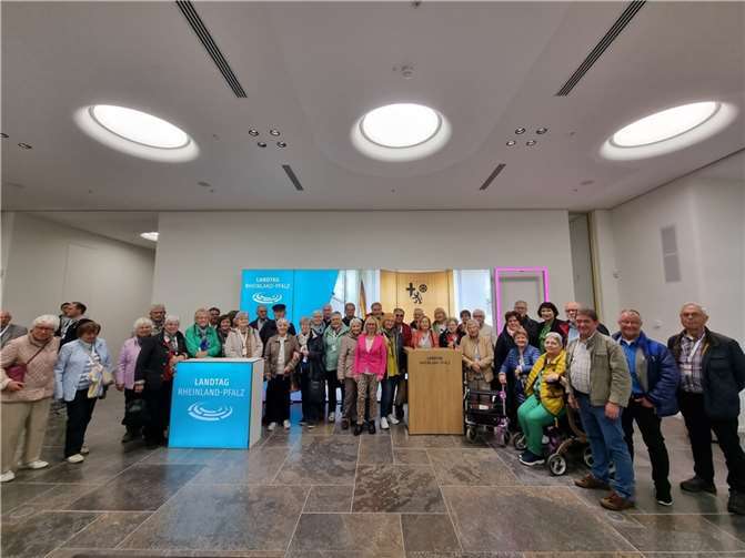 Die Senioren Union Gemeindeverband Mendig beim Besuch im Mainzer Landtag.  Foto: privat