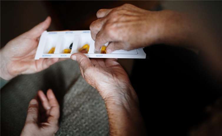 Die Senioren-Union im Kreis Ahrweiler ruft dazu auf, den Einsatz pflegender Angehöriger stärker anzuerkennen und besser zu unterstützen. Foto: CDU Deutschlands