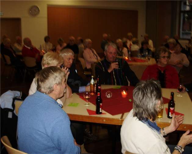 Die Senioren feierten im Gemeindehaus. Privat