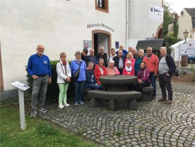 Die „Senioren in Bewegung“ in Gondorf. Foto: Klaus Schöneweiß