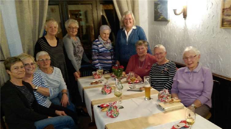 Die Senioren trafen sich zur gemütlichen Weihnachtsfeier.Privat