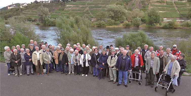 Die Senioren verbrachten einen schönen Tag auf der Mosel.privat