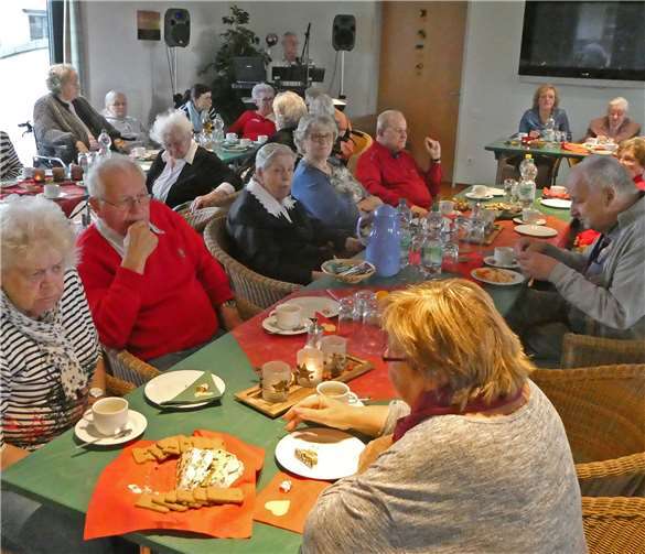 Die Senioren verbrachten mit Freunden und Nachbarn einen harmonischen Nachmittag.Foto: privat