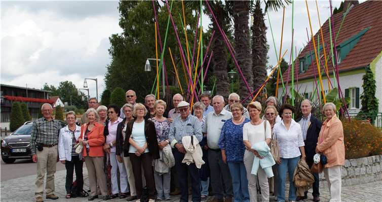 Die Seniorengemeinschaft freut sich auf das bevorstehende gemeinsame Treffen.privat