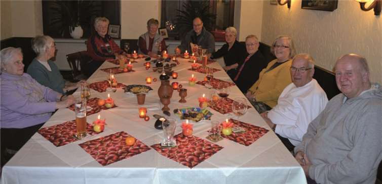Die Seniorensportler des AC Mallendar feierten gemeinsam Weihnachten. privat