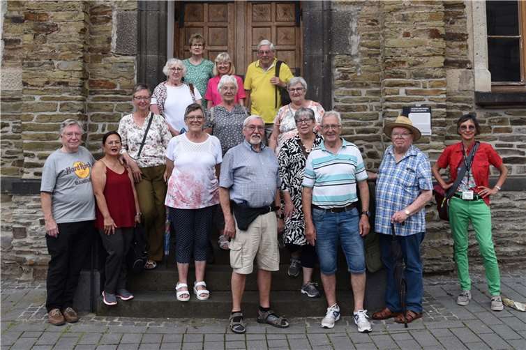 Die Seniorinnen und Senioren in Winningen. Foto: Günther Schumann