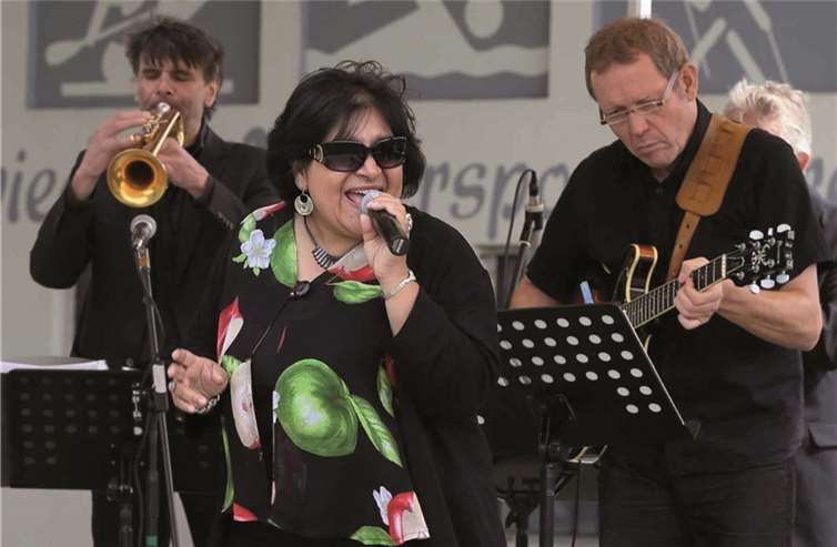Die Shama Abbas Band spielt Soul, Pop und Jazz.privat