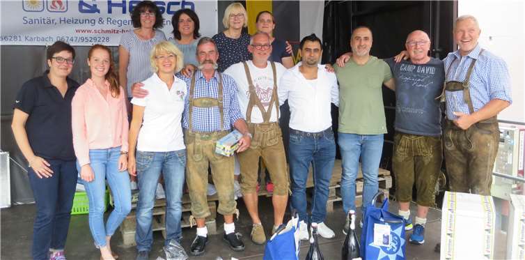 Die Sieger der 7. „Rhenser Baumsäge-Stadtmeisterschaft“.Thomas Bergmann