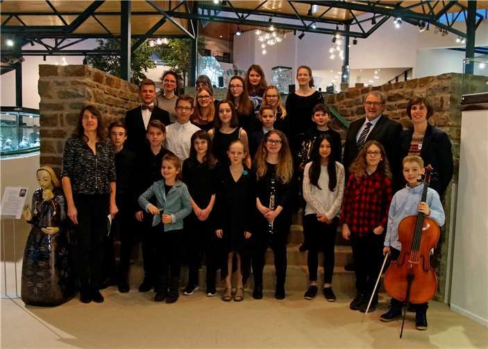 Die Sieger der Regionalwettbewerbe gaben im Keramikmuseumihre Stück zum Besten und freuen sich auf den Landeswettbewerb